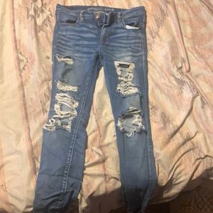 AE jeans 8 Long distressed